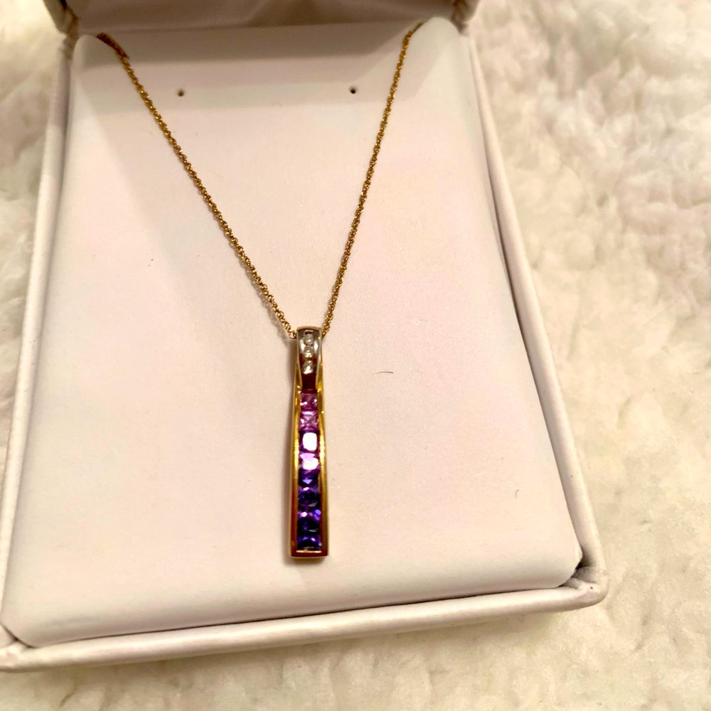 14k gold Amethyst and Diamond Pendant with diamond accents NWOT
Never worn
